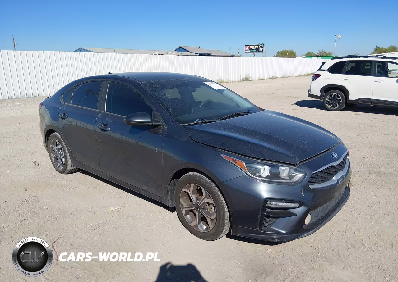 2020 Kia Forte Lxs – zdjęcie 1 z 17