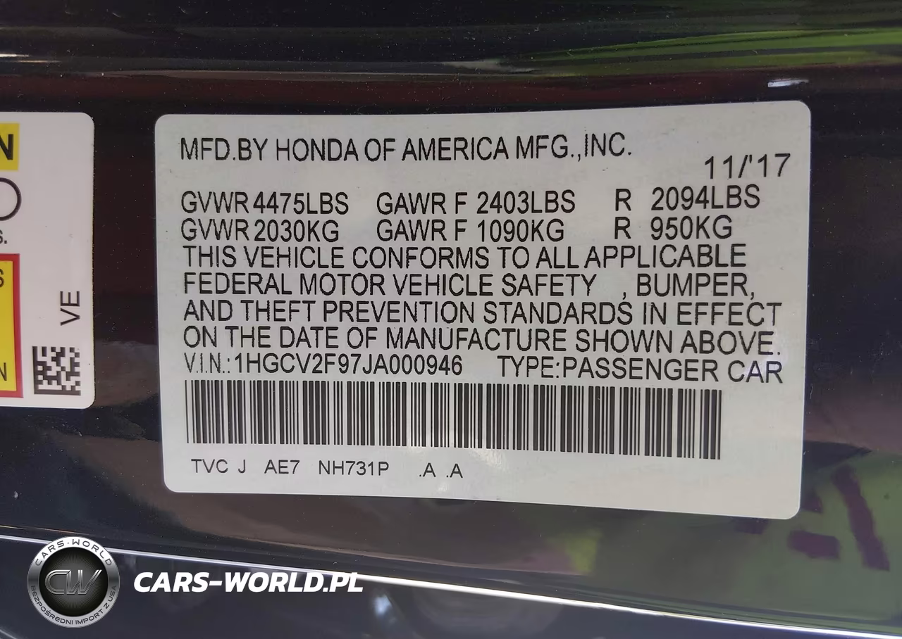 2018 Honda Accord Touring 2.0T VIN:1HGCV2F97JA000946 - 9