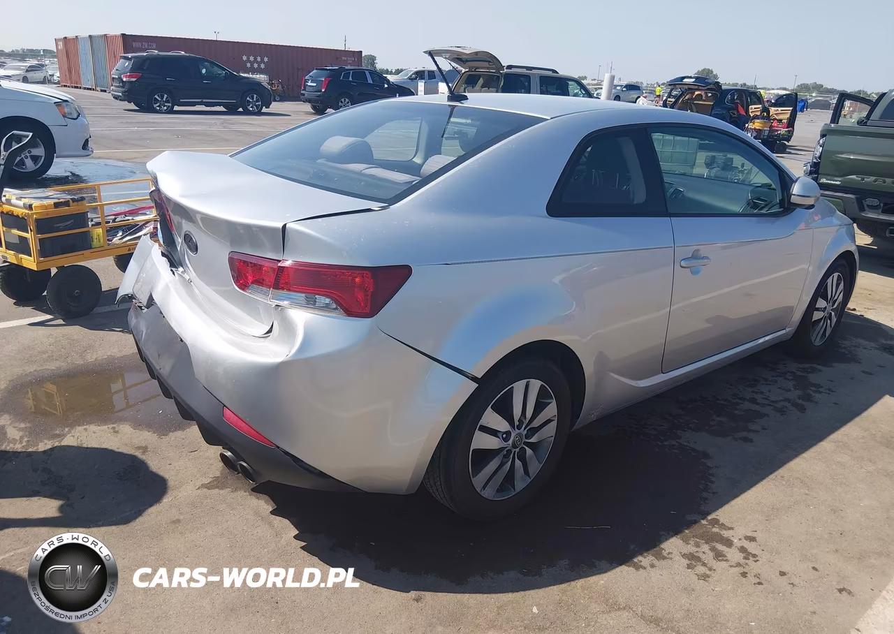 2013 Kia Forte Koup Ex VIN:KNAFU6A29D5656995 - 4