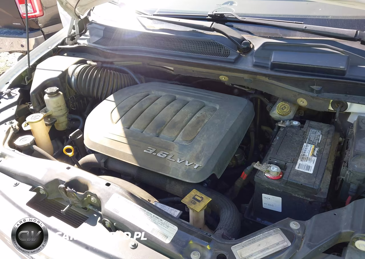 2012 Chrysler Town & Country Touring VIN:2C4RC1BG6CR278121 - 10