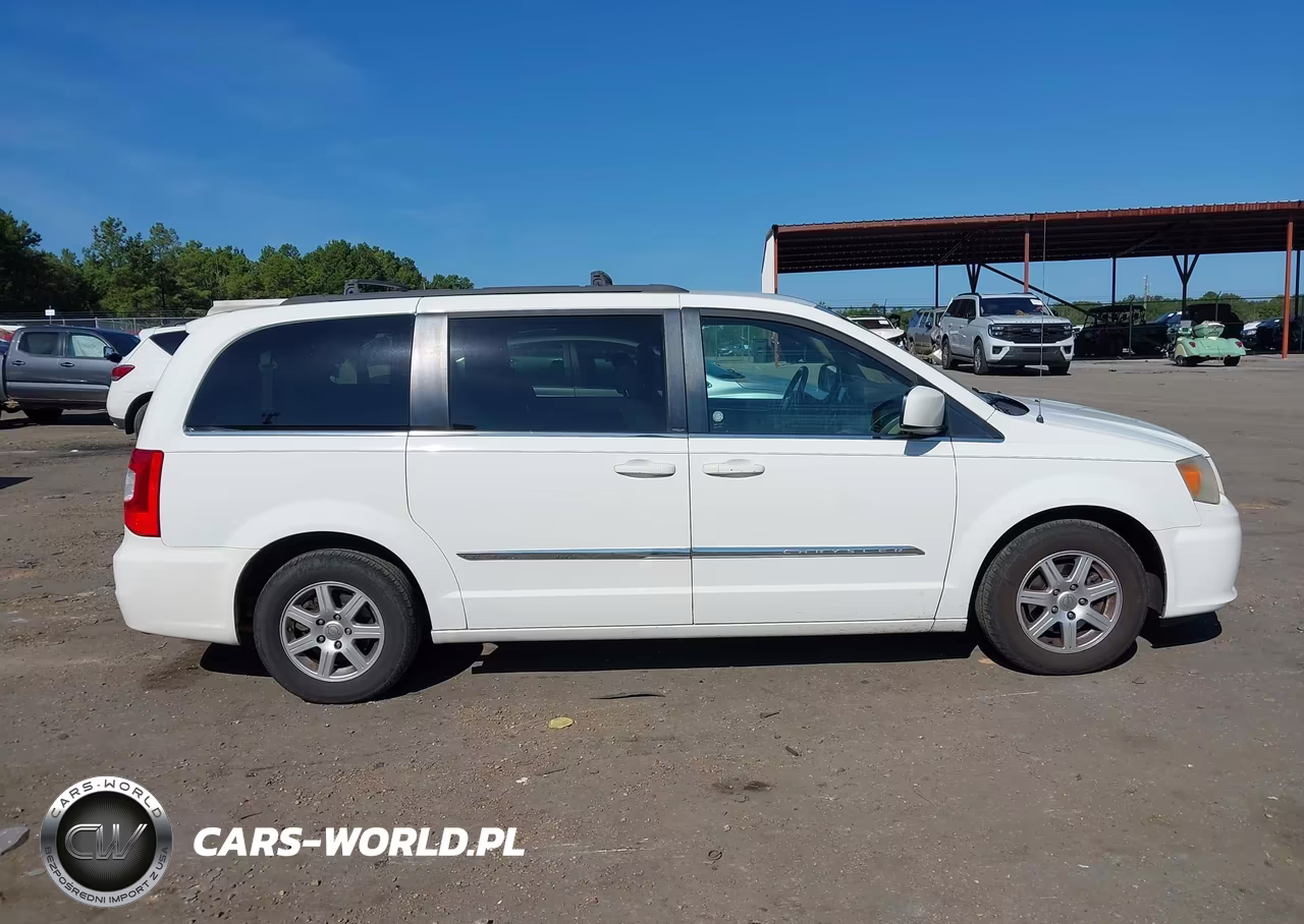 2012 Chrysler Town & Country Touring VIN:2C4RC1BG6CR278121 - 13