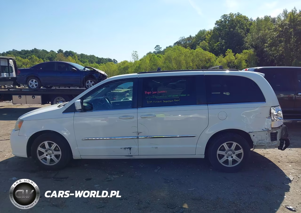 2012 Chrysler Town & Country Touring VIN:2C4RC1BG6CR278121 - 14