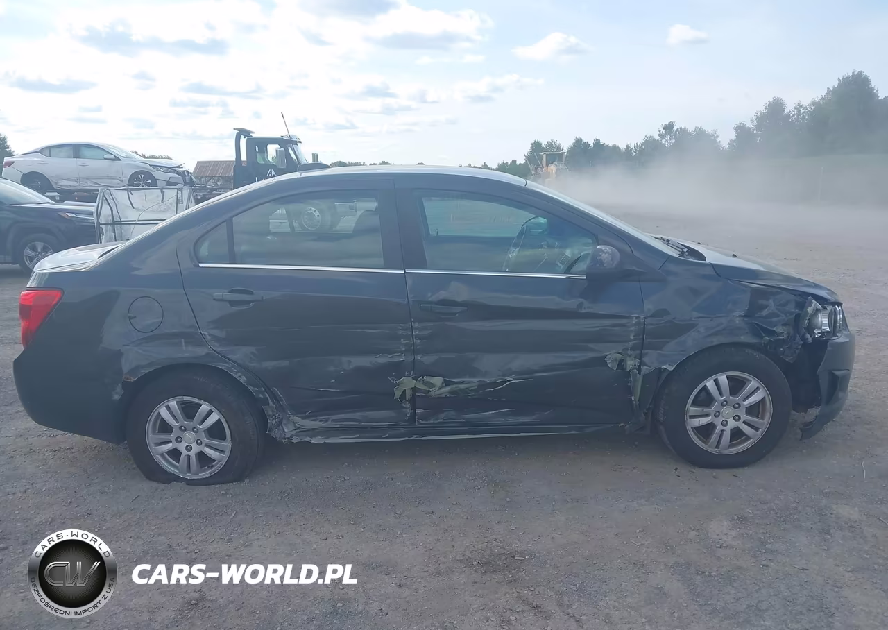 2016 Chevrolet Sonic Lt Auto VIN:1G1JC5SG2G4147614 - 13