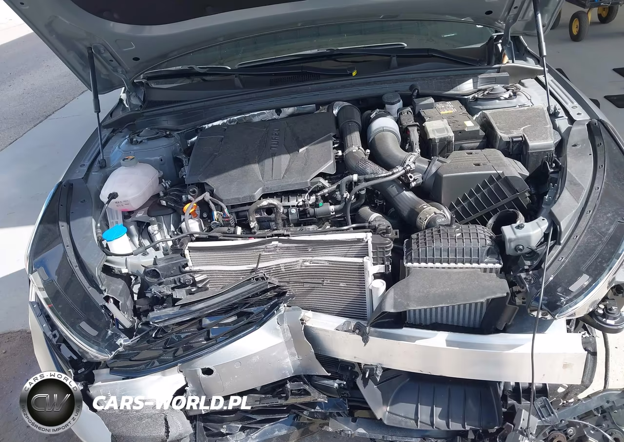 2026 Kia K5 Gt VIN:KNAG44J86T5412605 - 10