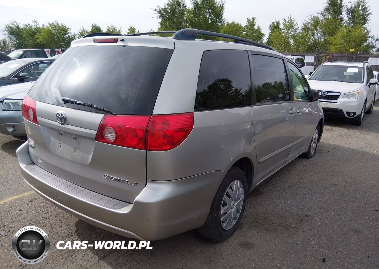 2007 Toyota Sienna Le VIN:5TDZK23C17S072139 - 4