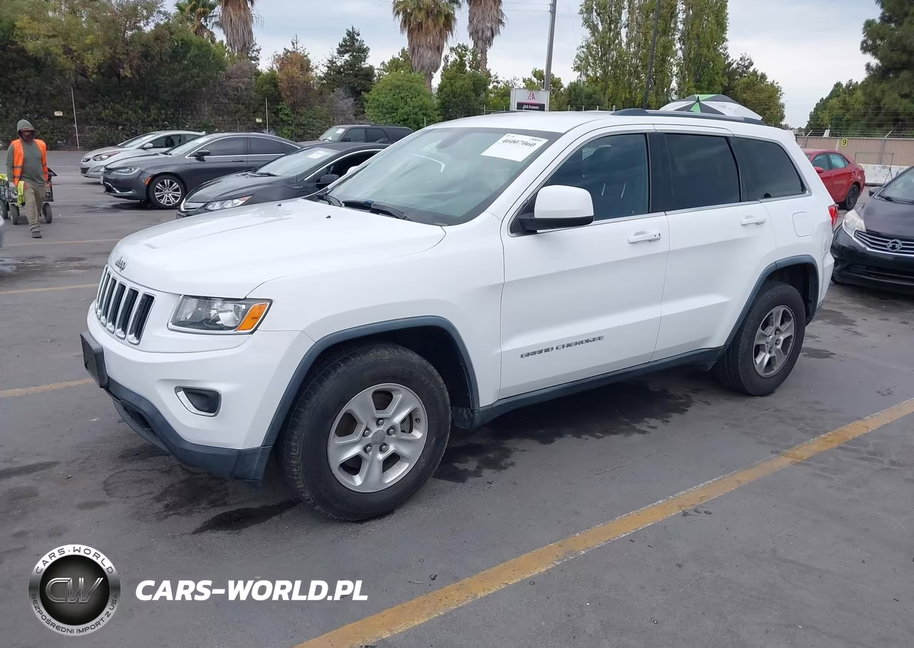 2015 Jeep Grand Cherokee Laredo VIN:1C4RJEAG0FC654274 - 2