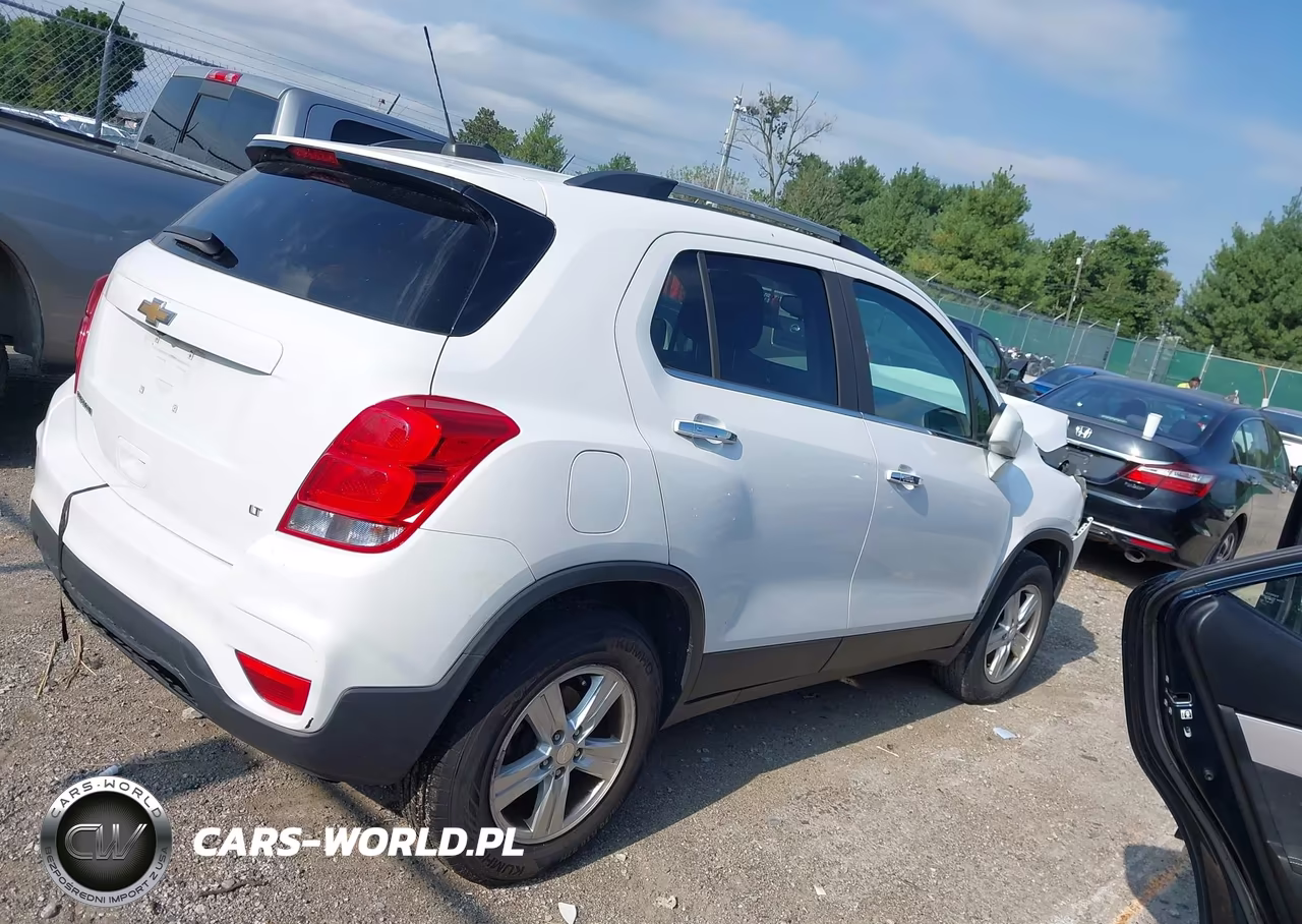 2018 Chevrolet Trax Lt VIN:3GNCJPSB9JL243433 - 4