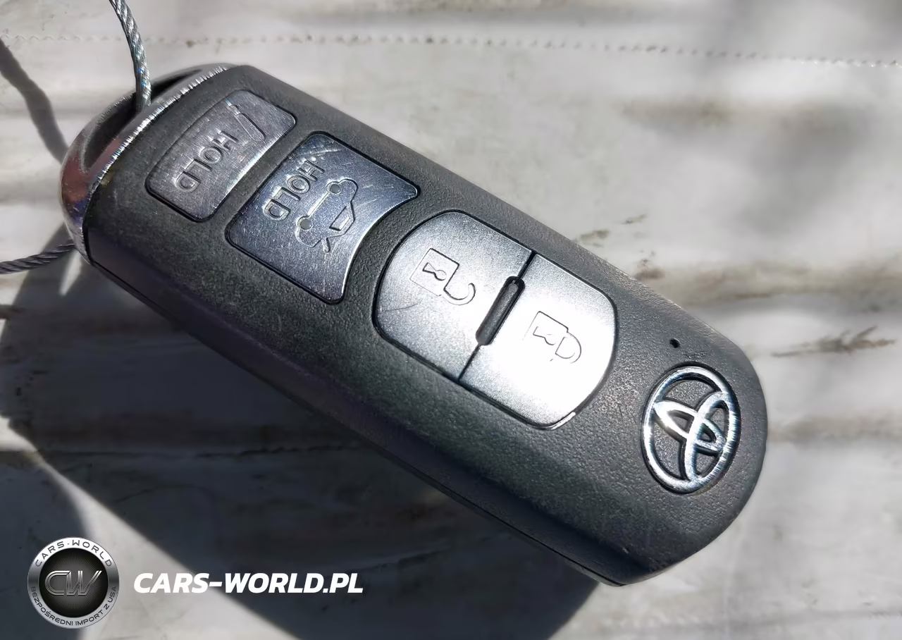 2017 Toyota Yaris Ia VIN:3MYDLBYV7HY173862 - 11