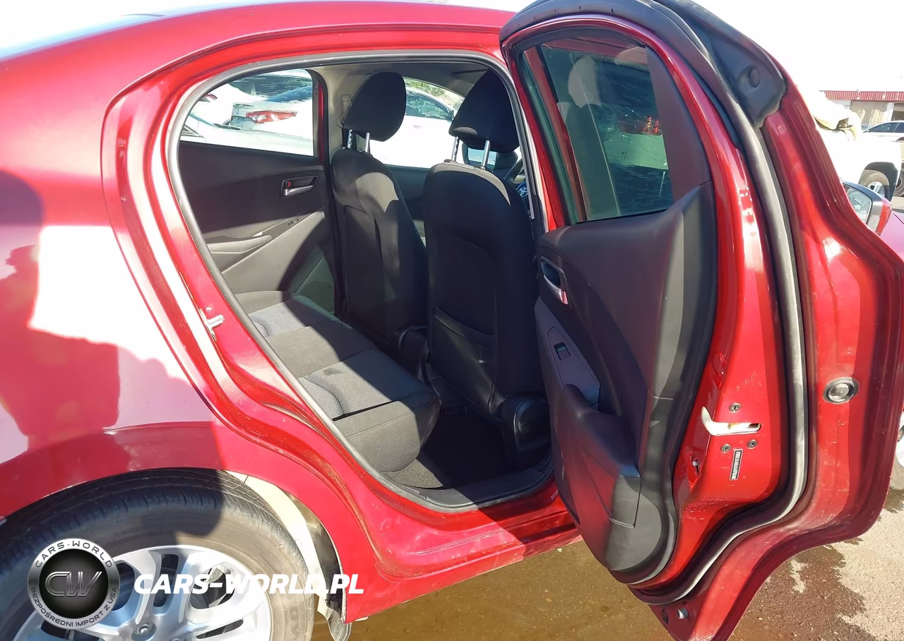 2017 Toyota Yaris Ia VIN:3MYDLBYV7HY173862 - 8