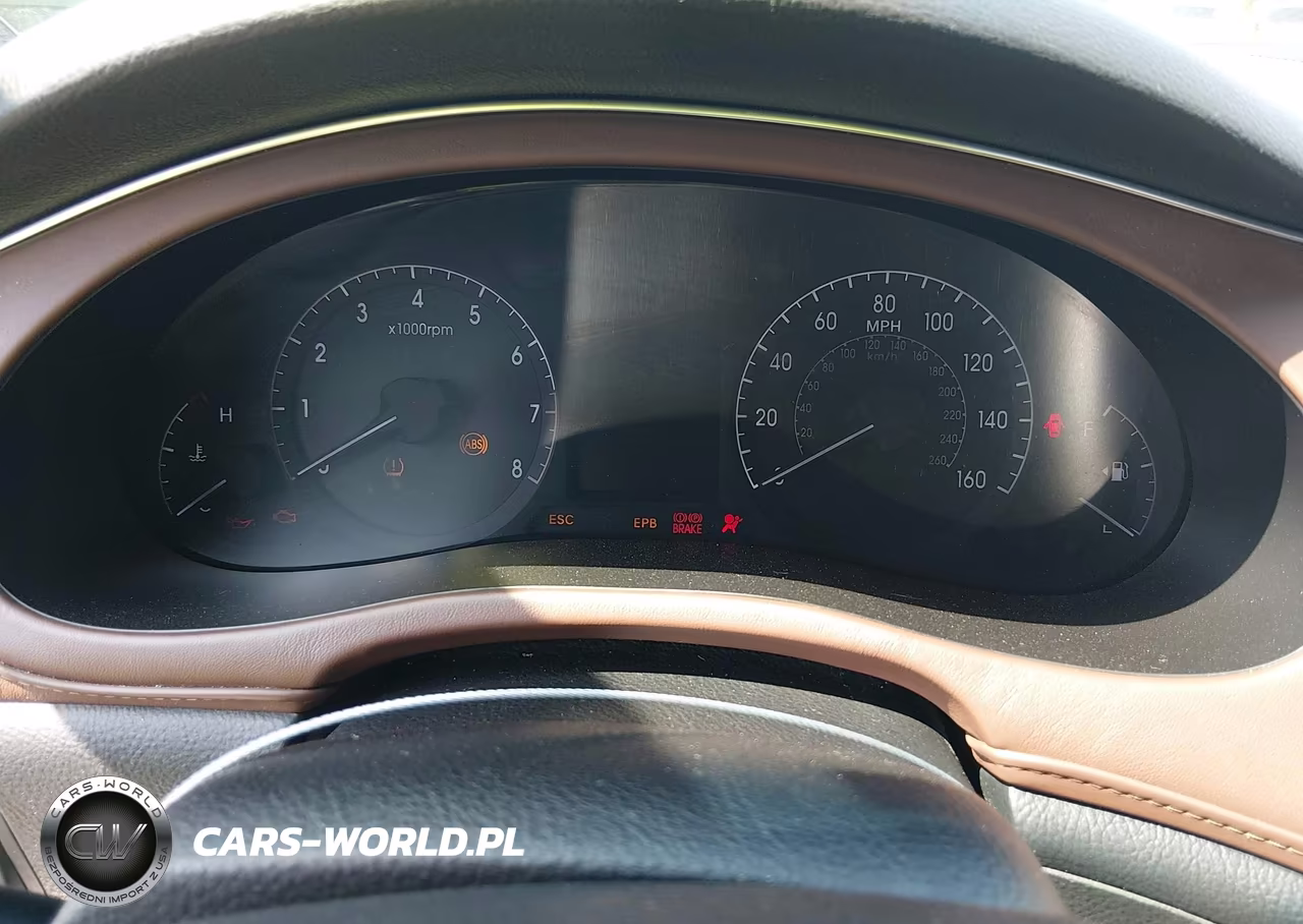 2012 Hyundai Genesis 3.8 VIN:KMHGC4DD9CU154452 - 7