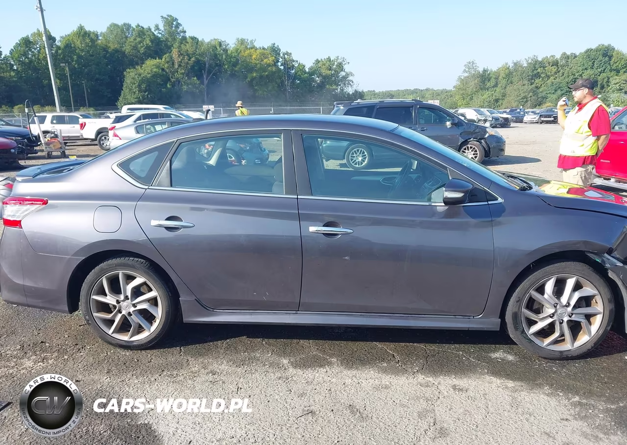 2015 Nissan Sentra Sr VIN:3N1AB7AP5FY379257 - 13