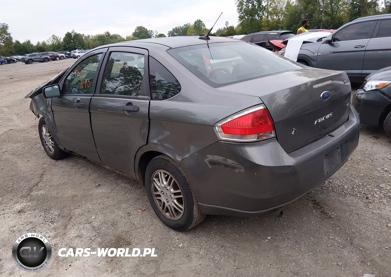 2011 Ford Focus Se VIN:1FAHP3FN0BW163000 - 3