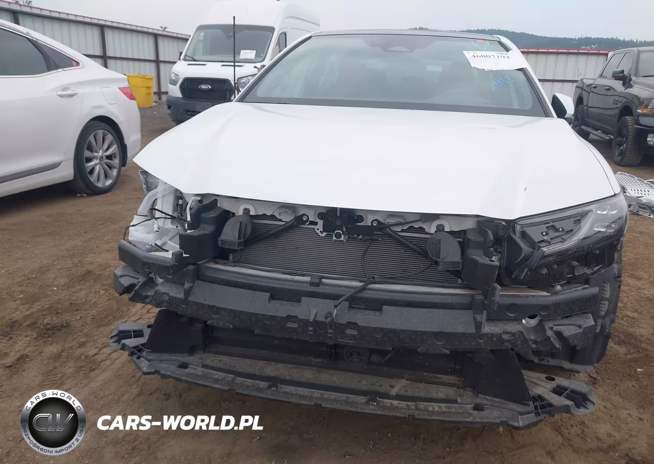2026 Toyota Camry Xse VIN:4T1DBADKXTU545015 - 6
