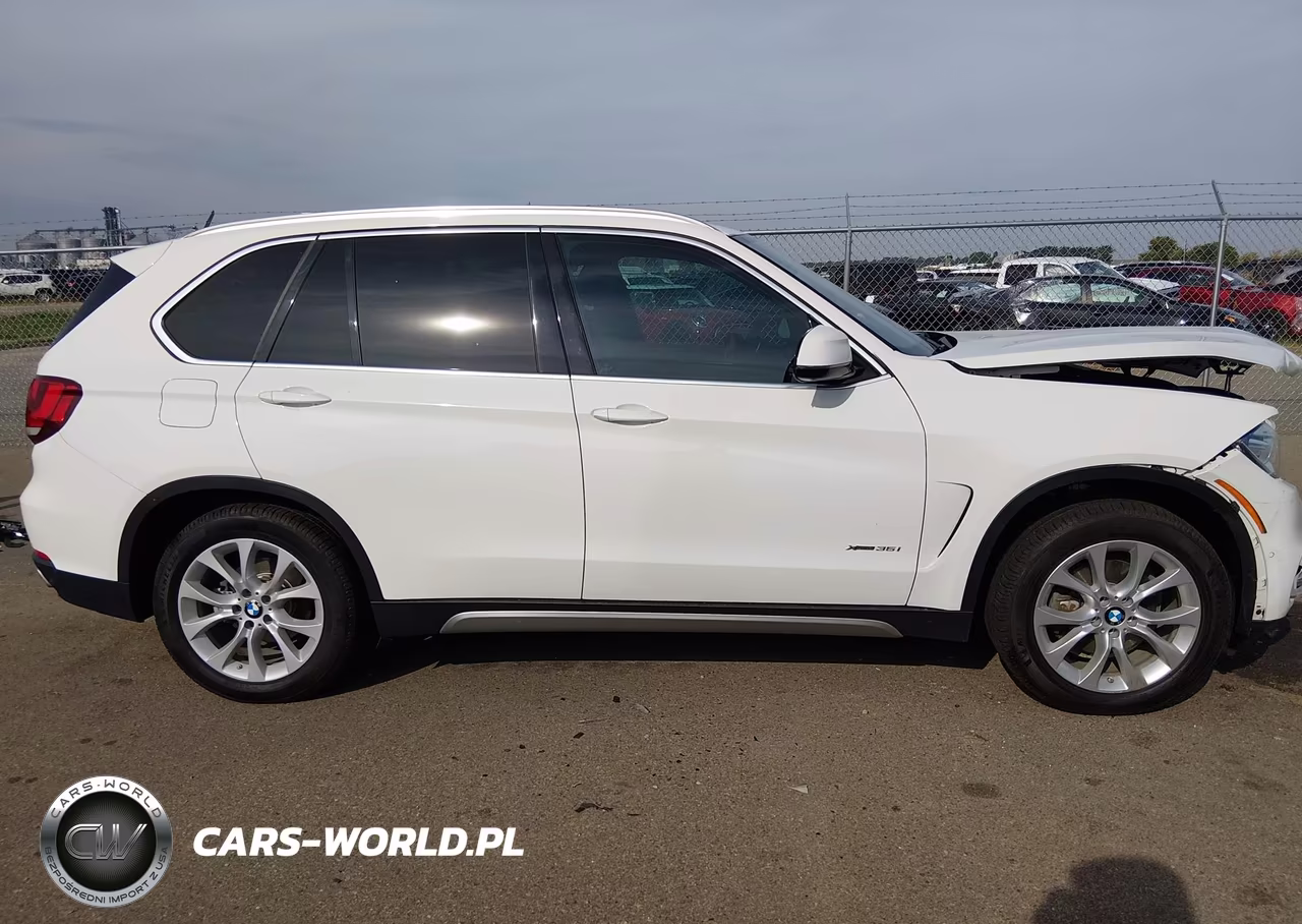 2018 BMW X5 xDrive35I VIN:5UXKR0C53JL071360 - 14
