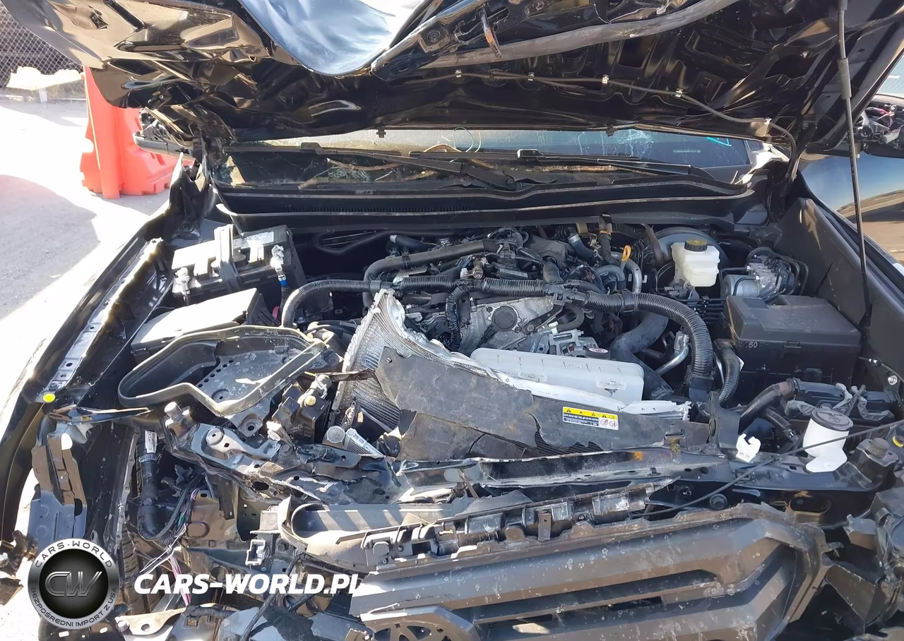 2025 Toyota Tacoma Sr5 VIN:3TMLB5JN3SM143703 - 10