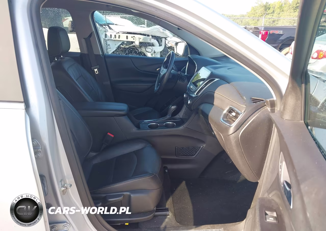2018 Chevrolet Equinox Premier VIN:2GNAXMEV5J6309460 - 5