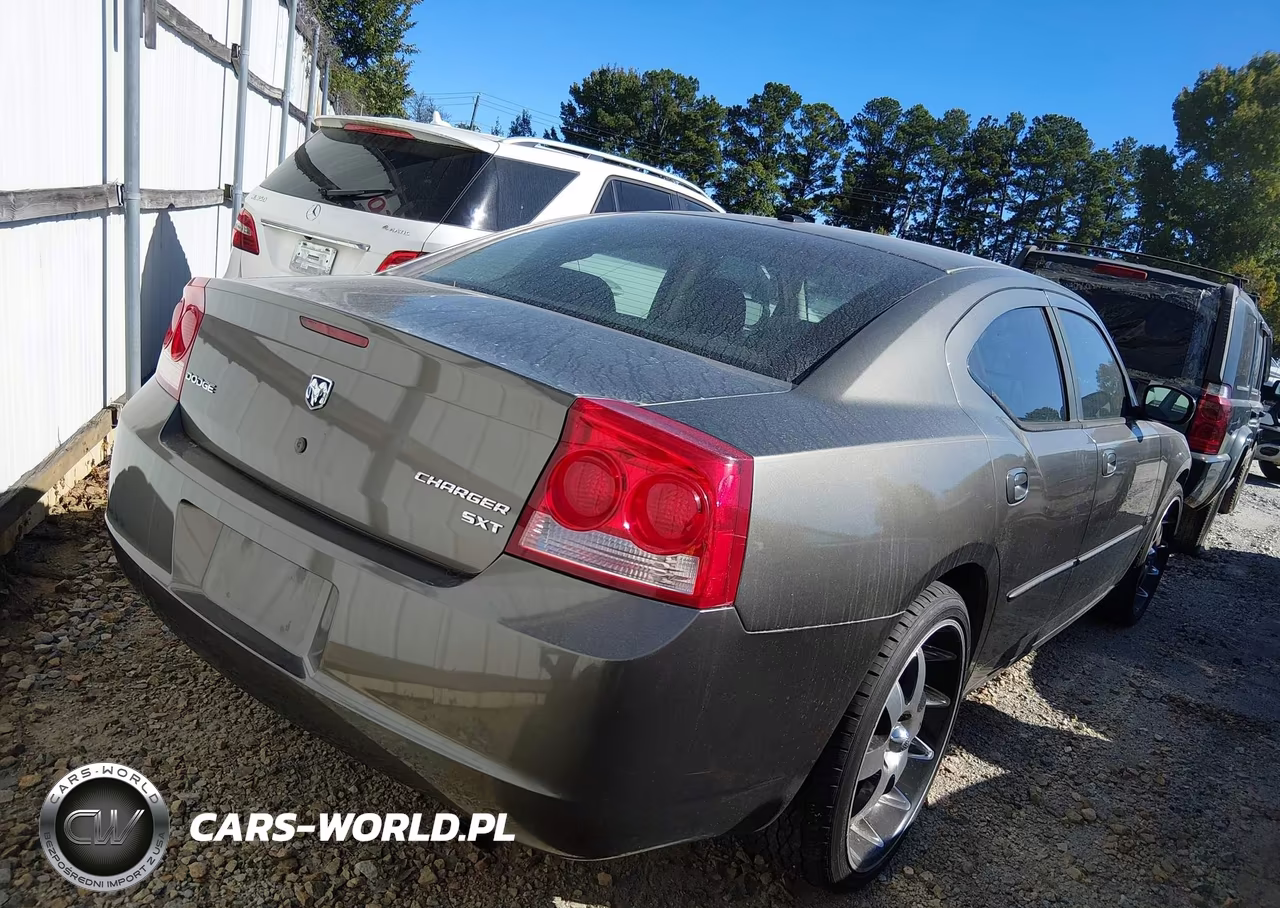 2010 Dodge Charger Sxt VIN:2B3CA3CV2AH183256 - 4
