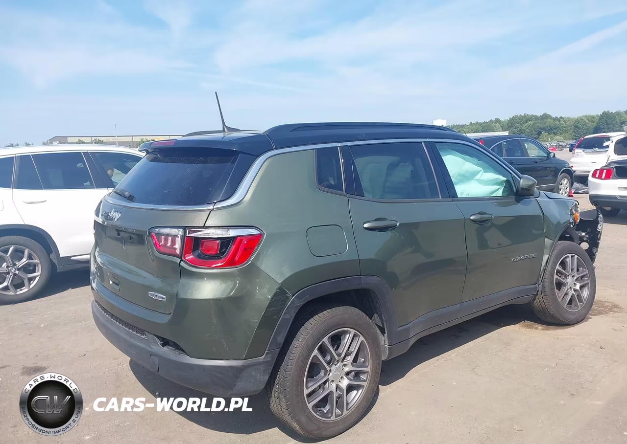 2020 Jeep Compass Latitude 4X4 VIN:3C4NJDBB2LT153785 - 4
