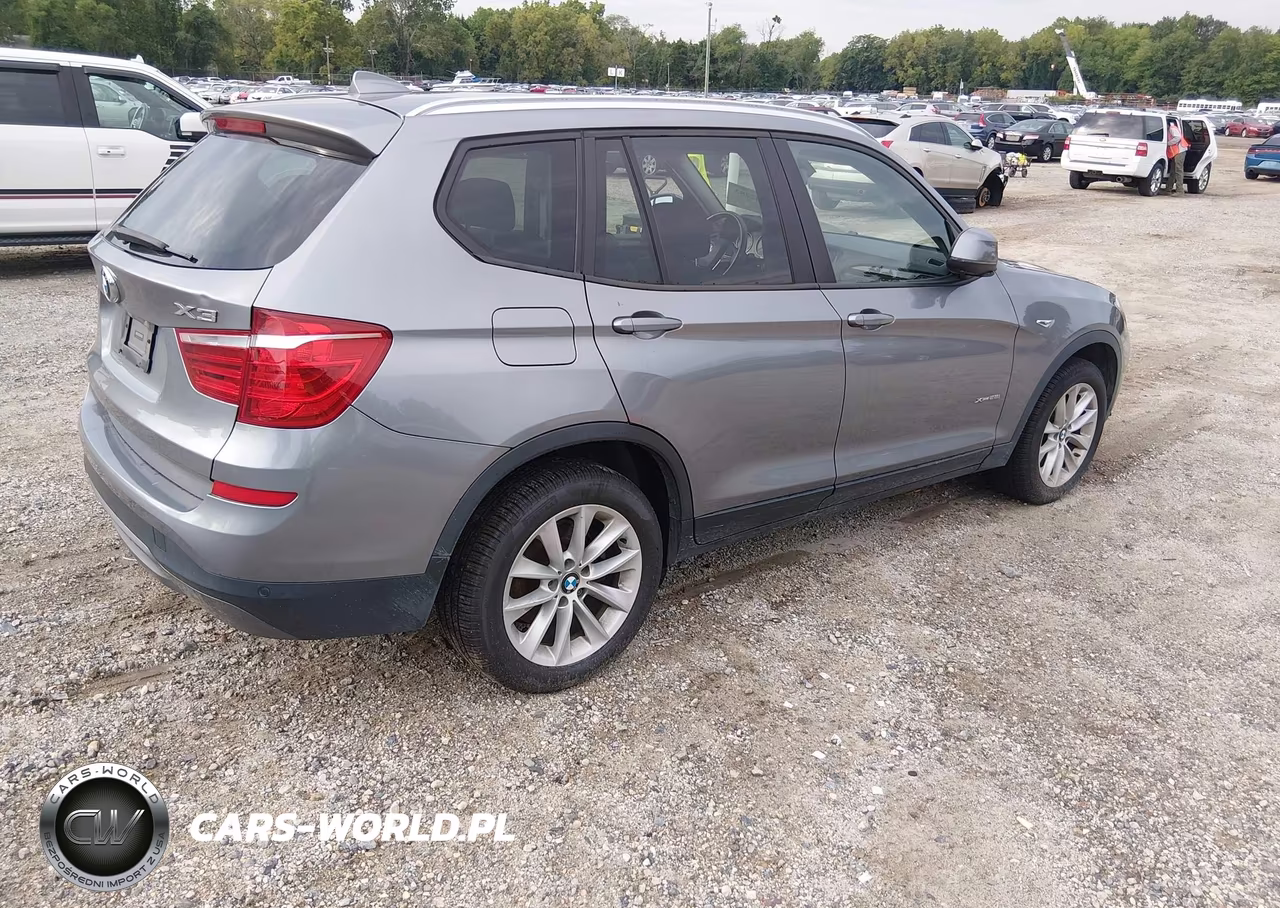 2015 BMW X3 xDrive28I VIN:5UXWX9C50F0D49686 - 4