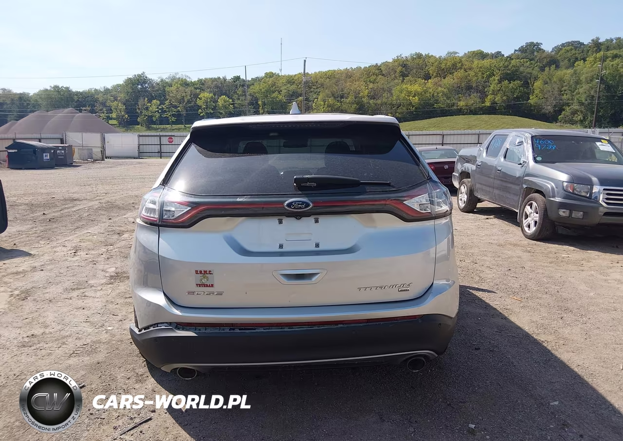 2018 Ford Edge Titanium VIN:2FMPK4K8XJBB23786 - 17