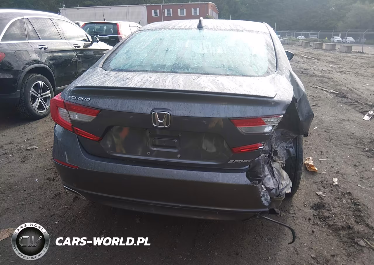 2018 Honda Accord Sport VIN:1HGCV1F3XJA053016 - 16
