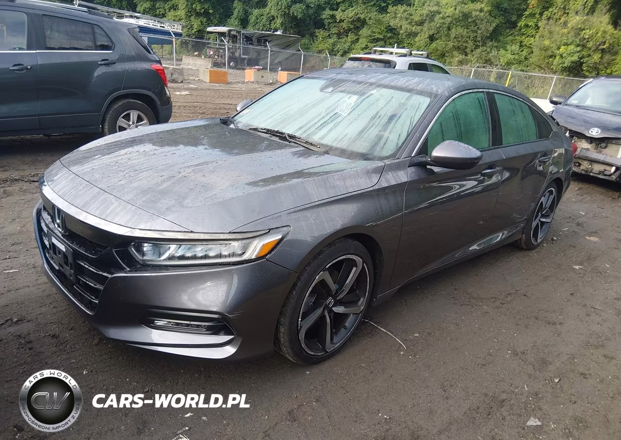 2018 Honda Accord Sport VIN:1HGCV1F3XJA053016 - 2