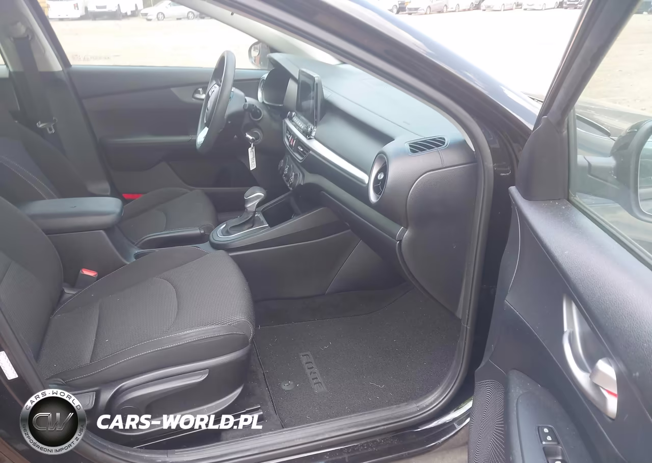 2020 Kia Forte Fe-Lxs VIN:3KPF24AD0LE190844 - 5