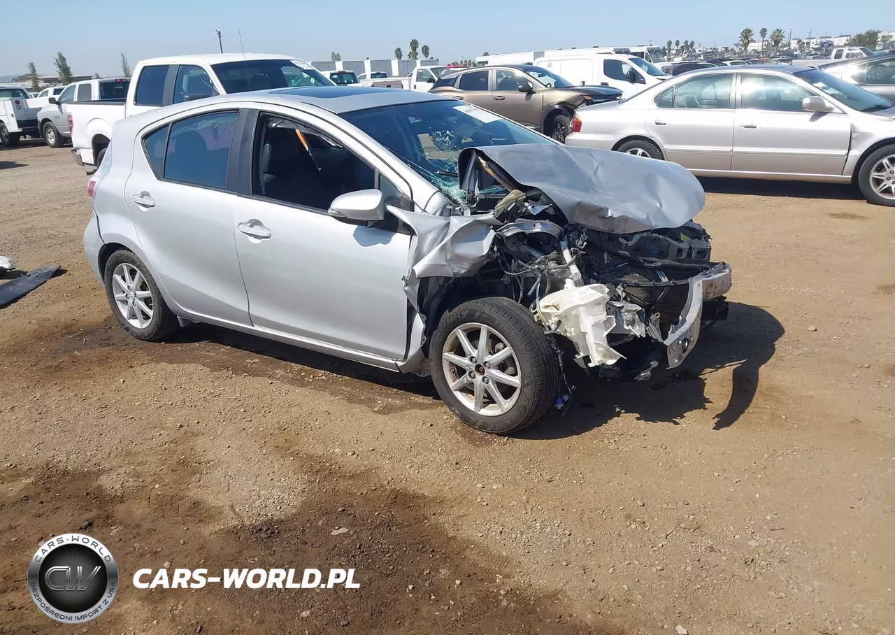 2013 Toyota Prius C Four
