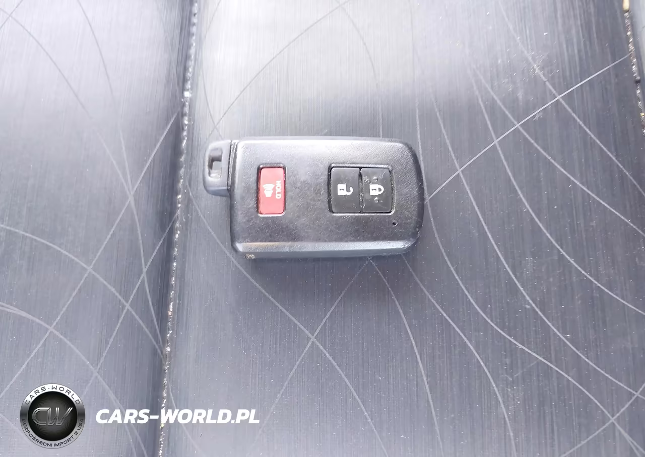 2013 Toyota Prius C Four VIN:JTDKDTB39D1041975 - 11