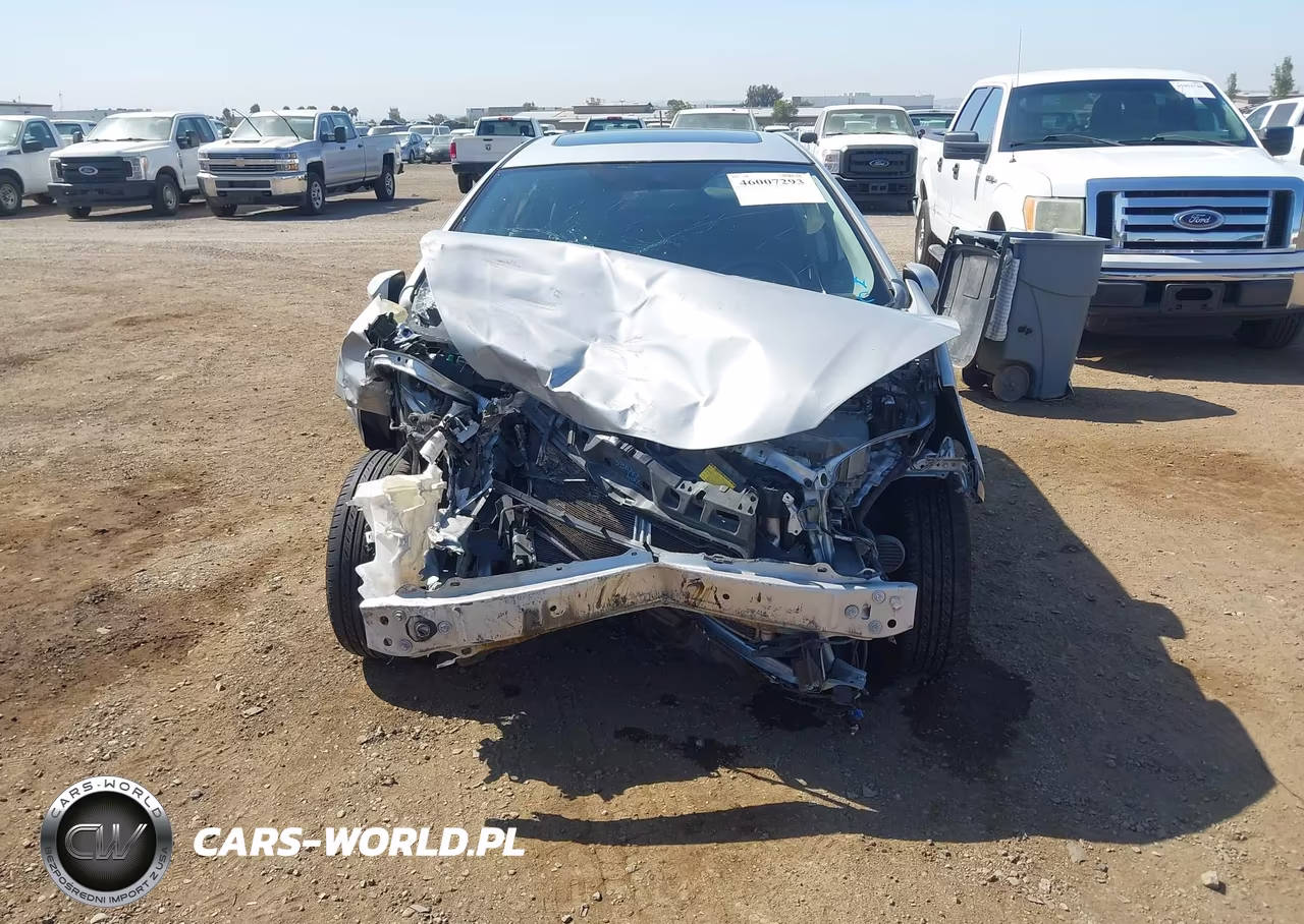 2013 Toyota Prius C Four VIN:JTDKDTB39D1041975 - 13