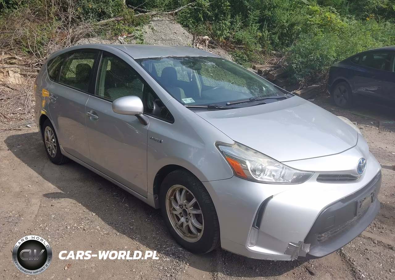2015 Toyota Prius V Three – zdjęcie 1 z 16