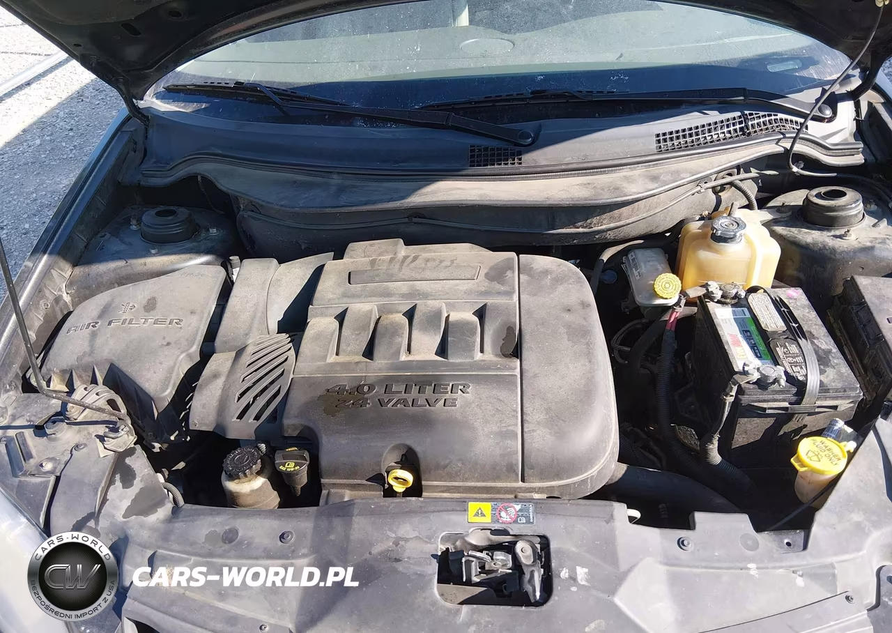 2007 Chrysler Pacifica Touring VIN:2A8GM68X17R338278 - 10