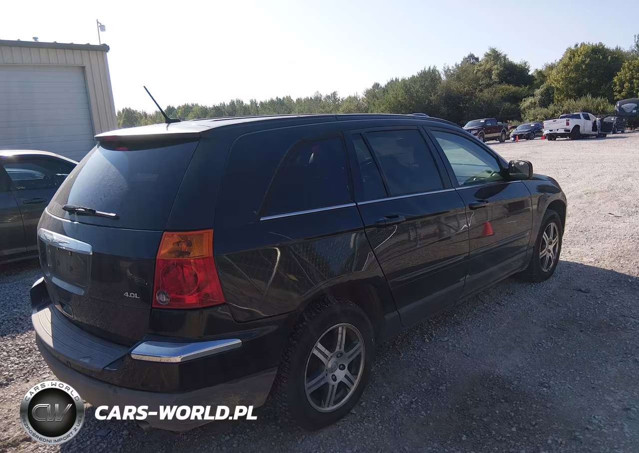 2007 Chrysler Pacifica Touring VIN:2A8GM68X17R338278 - 4