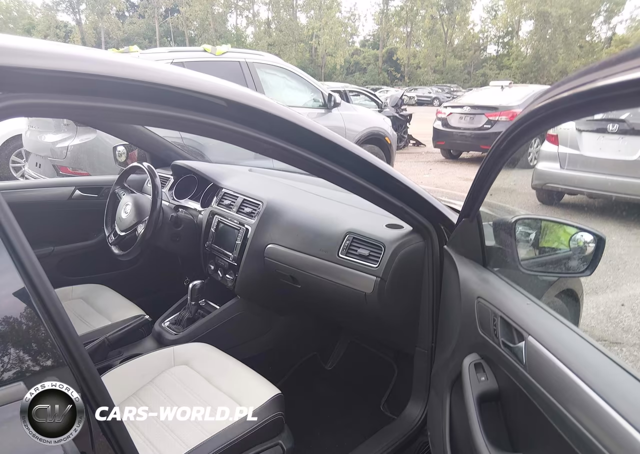 2016 Volkswagen Jetta 1.8T Sport VIN:3VWD17AJ4GM265412 - 5