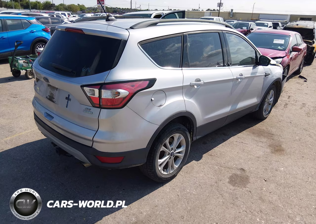 2018 Ford Escape Se VIN:1FMCU0GD7JUB10978 - 4