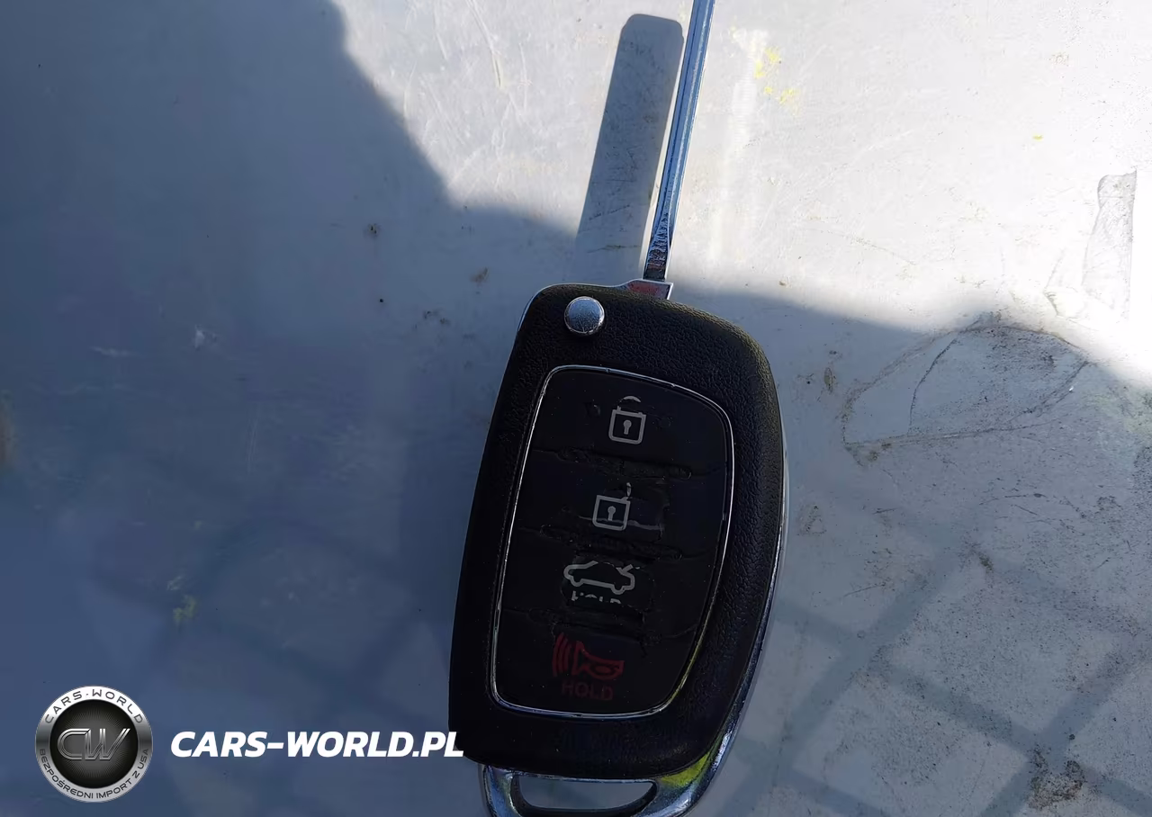 2015 Hyundai Sonata Sport VIN:5NPE34AF3FH242817 - 11
