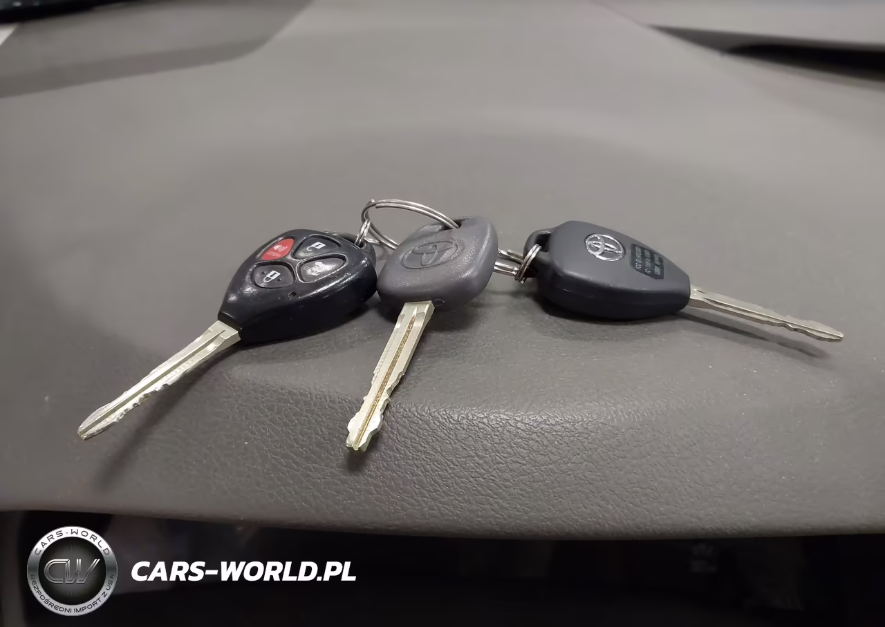 2011 Toyota Camry Le VIN:4T4BF3EK2BR126974 - 11