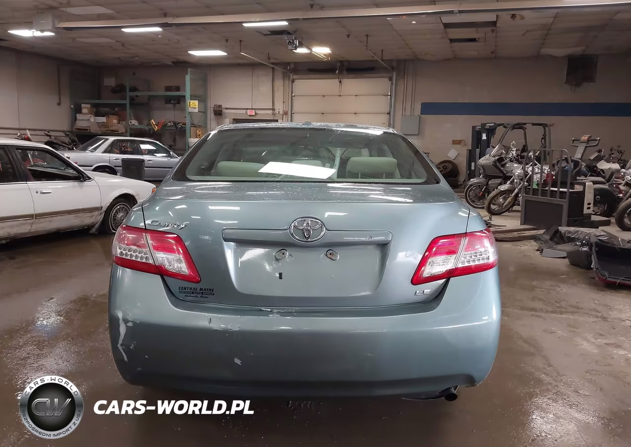 2011 Toyota Camry Le VIN:4T4BF3EK2BR126974 - 17