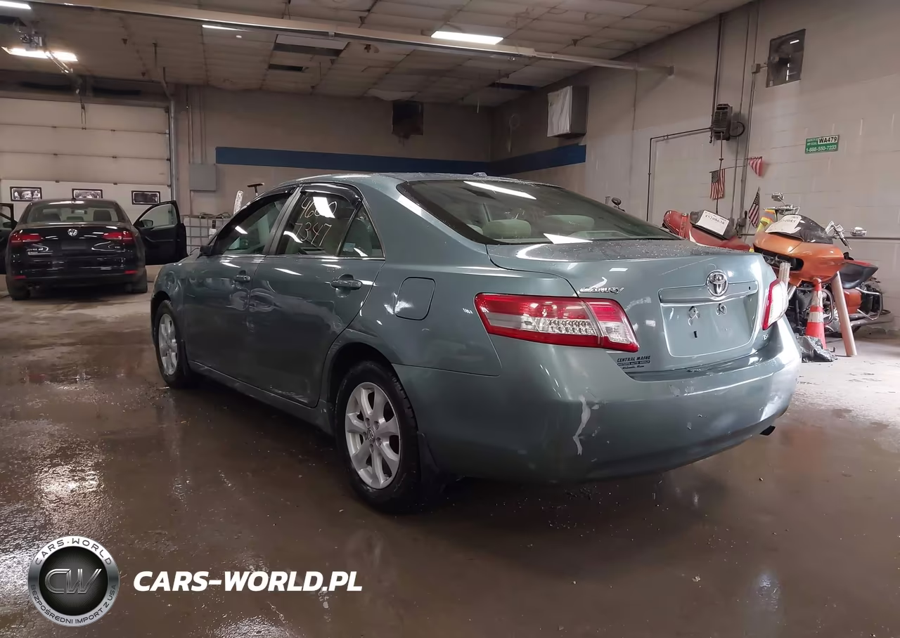2011 Toyota Camry Le VIN:4T4BF3EK2BR126974 - 3