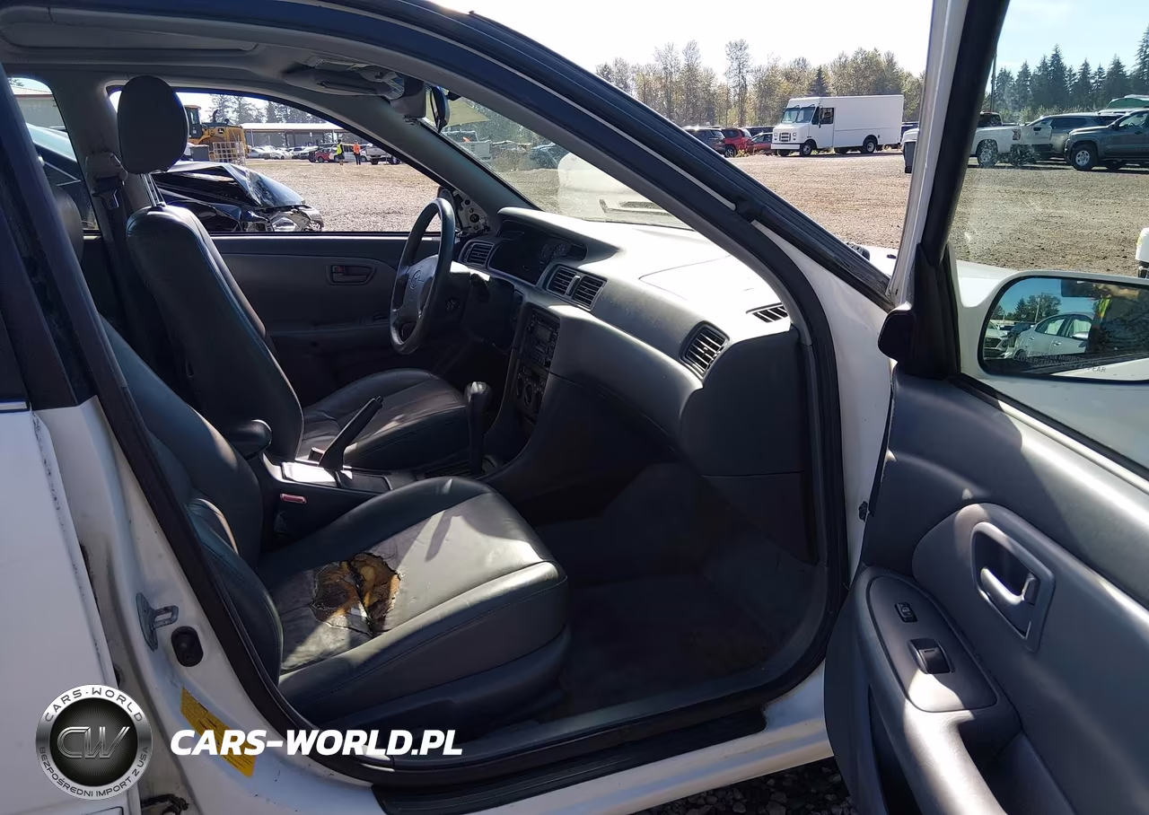 1998 Toyota Camry Xle V6 VIN:JT2BF28K8W0144437 - 17
