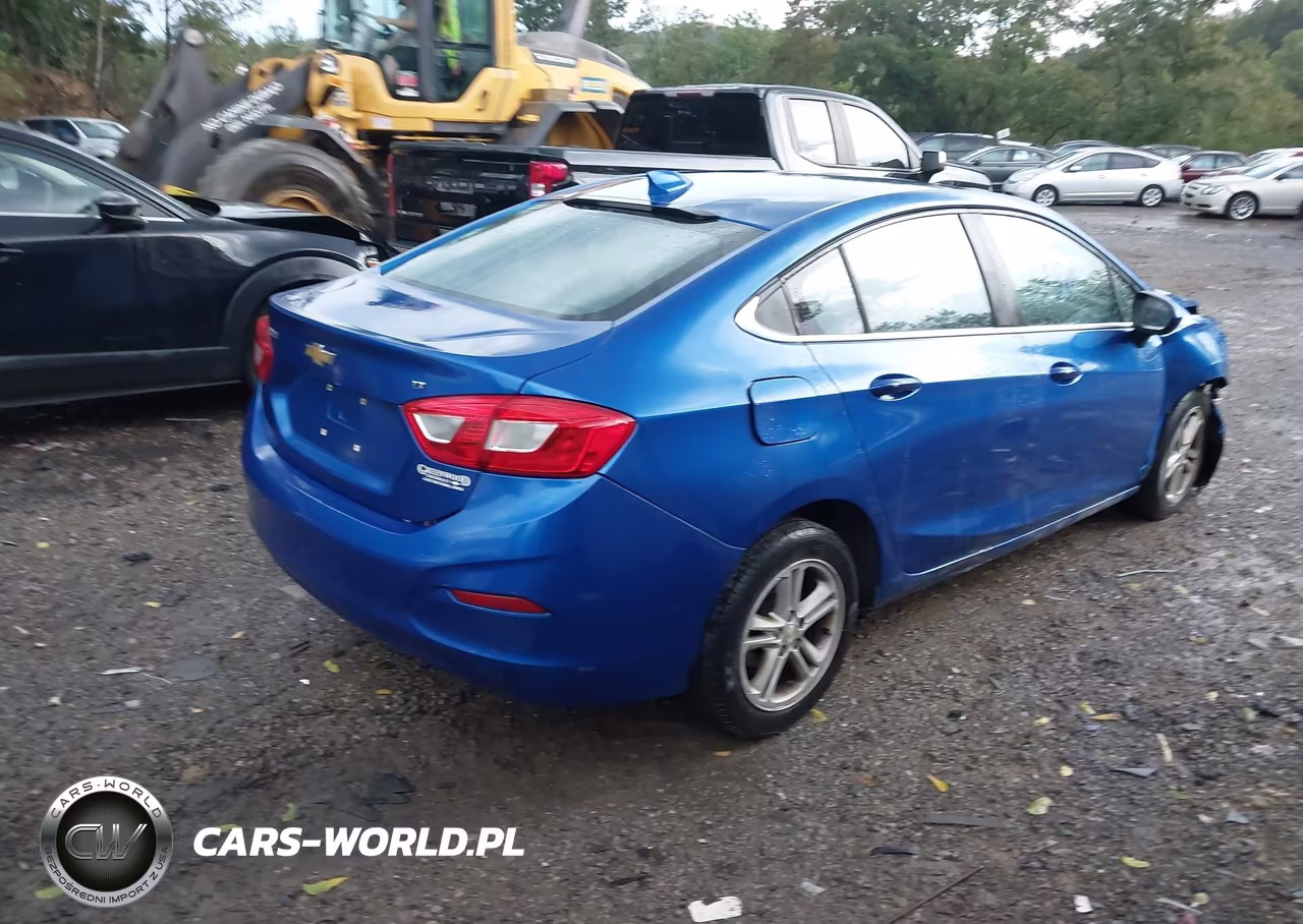 2017 Chevrolet Cruze Lt Auto VIN:3G1BE5SM7HS504548 - 4