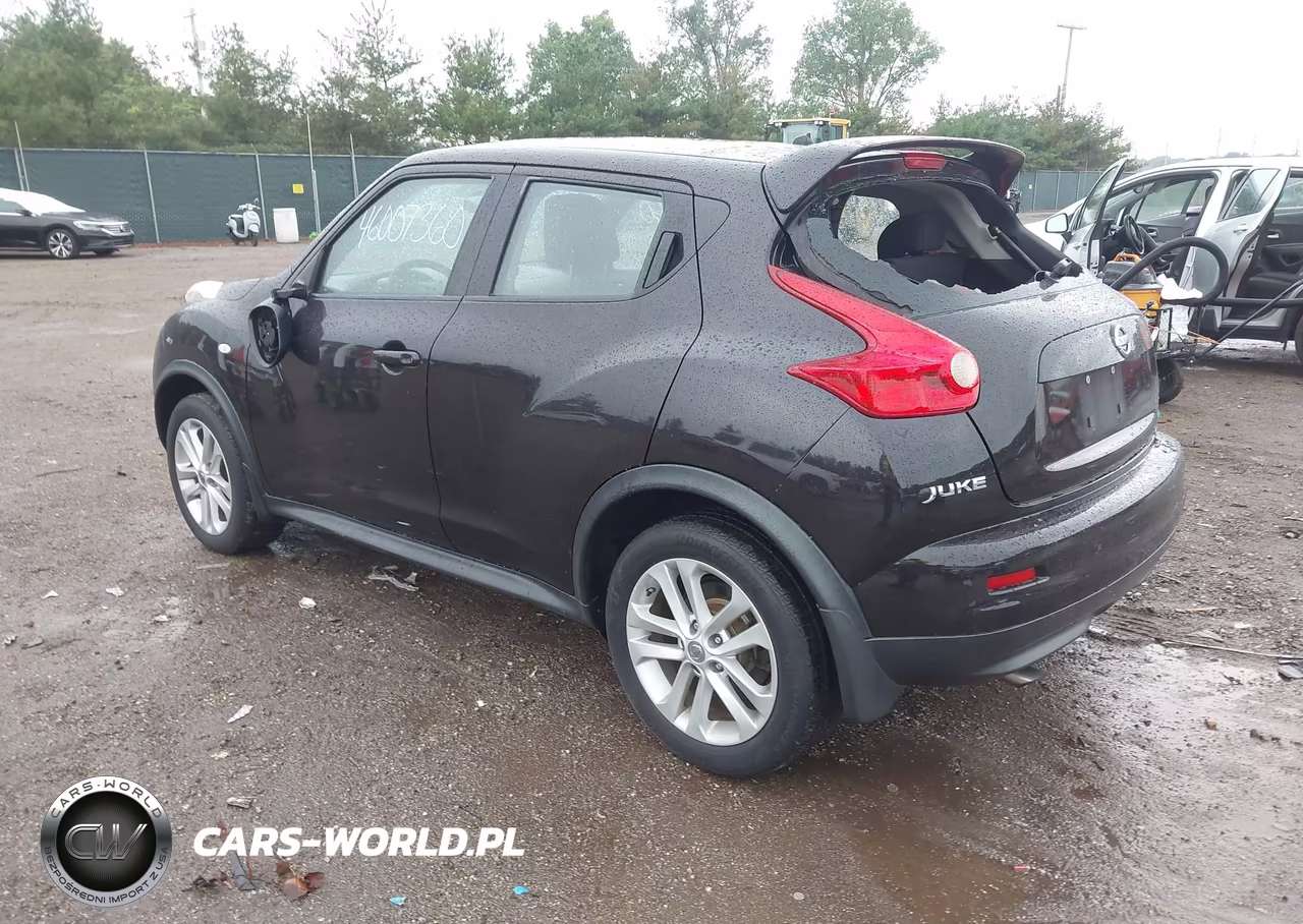 2014 Nissan Juke S VIN:JN8AF5MV3ET481443 - 3