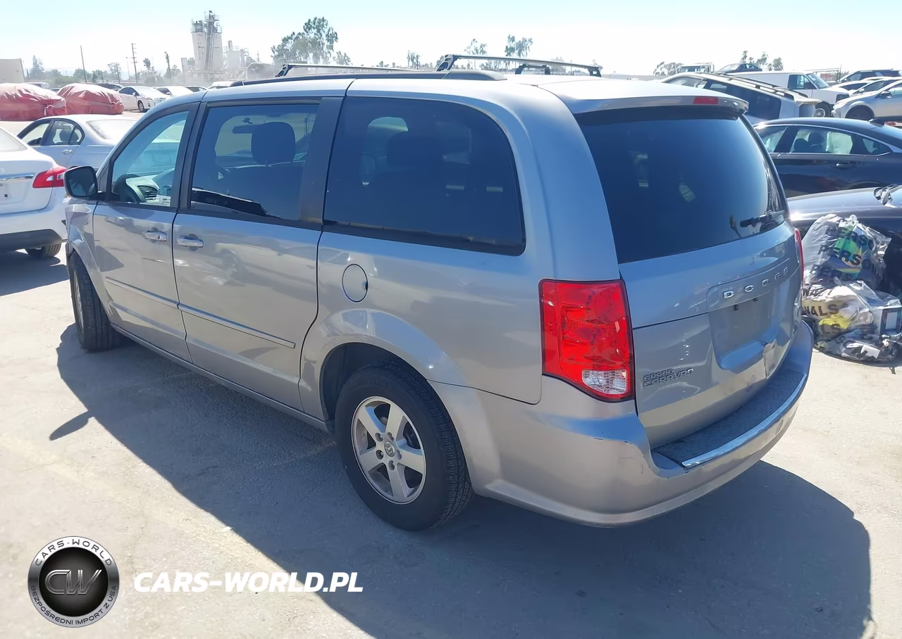2013 Dodge Grand Caravan Sxt VIN:2C4RDGCG4DR551282 - 3
