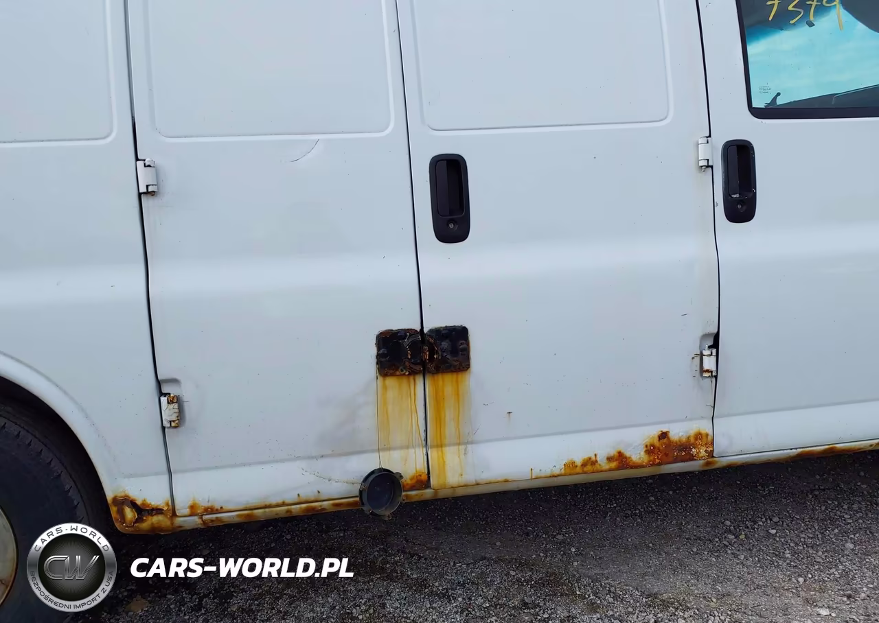 2007 Chevrolet Express Work Van VIN:1GCFG15X871106377 - 13