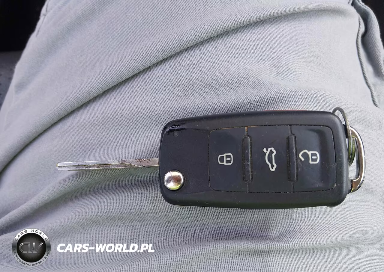 2016 Volkswagen Tiguan S VIN:WVGBV7AX9GW599160 - 11