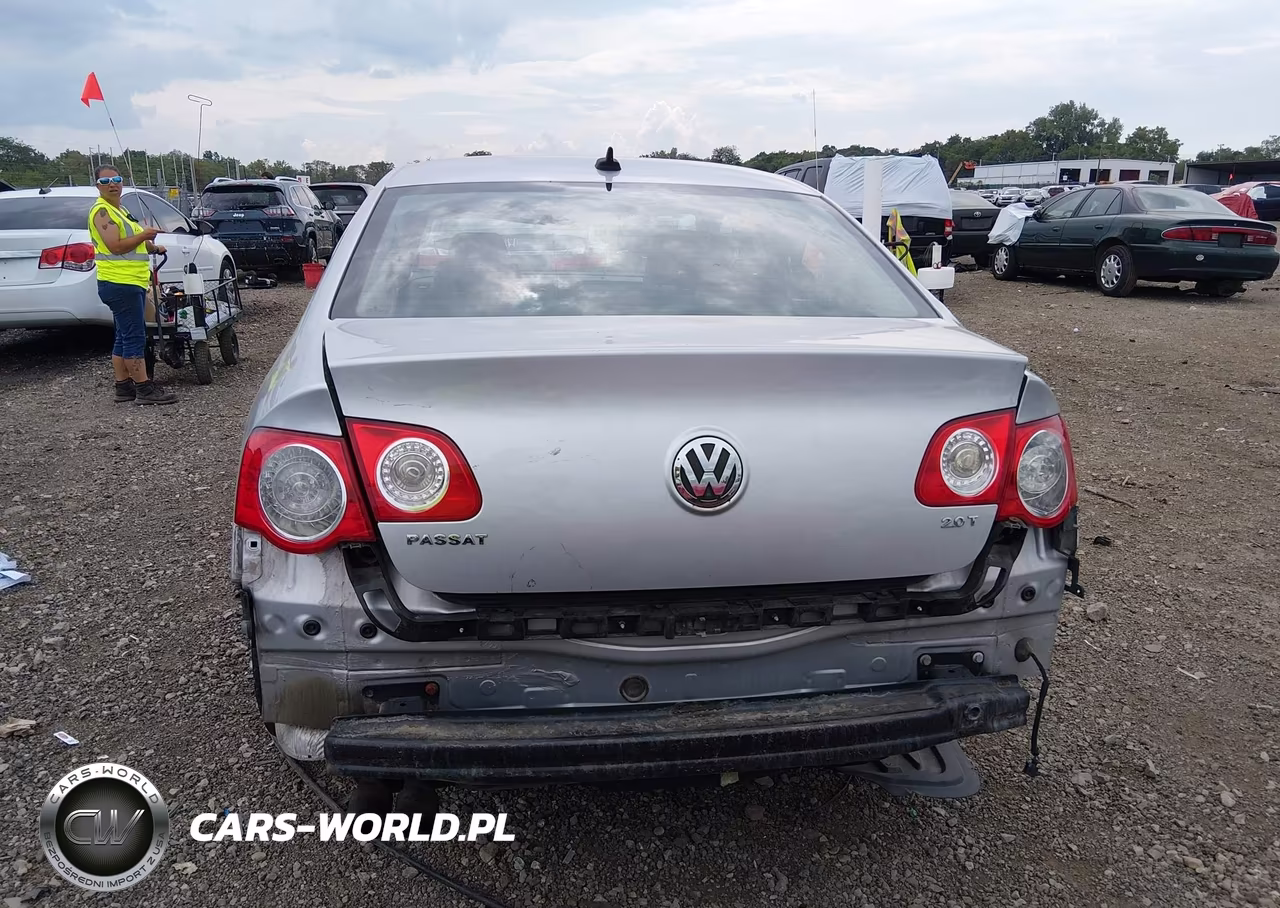 2010 Volkswagen Passat Komfort VIN:WVWJK7AN3AE058321 - 17