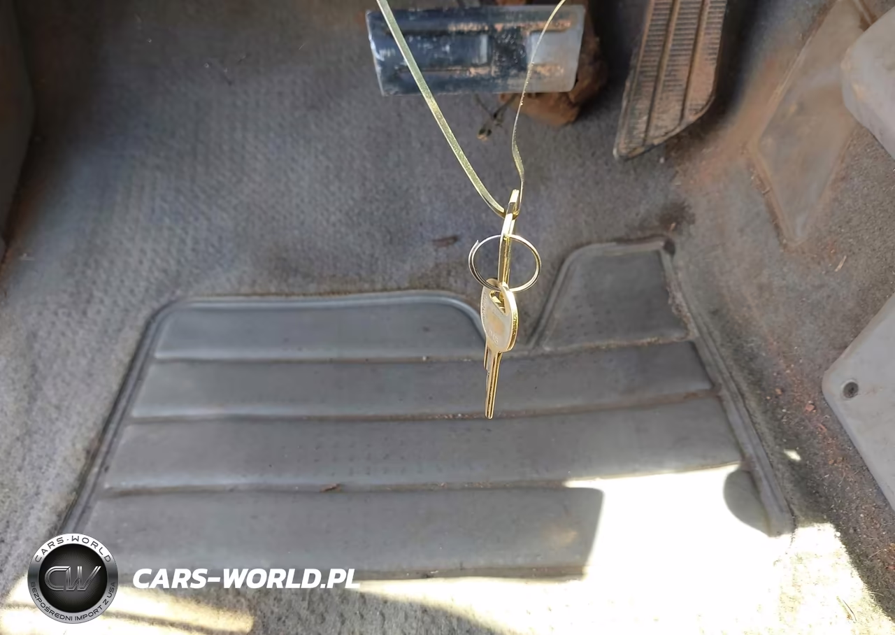 1993 Chevrolet Gmt-400 K1500 VIN:2GCEK19K3P1232729 - 11