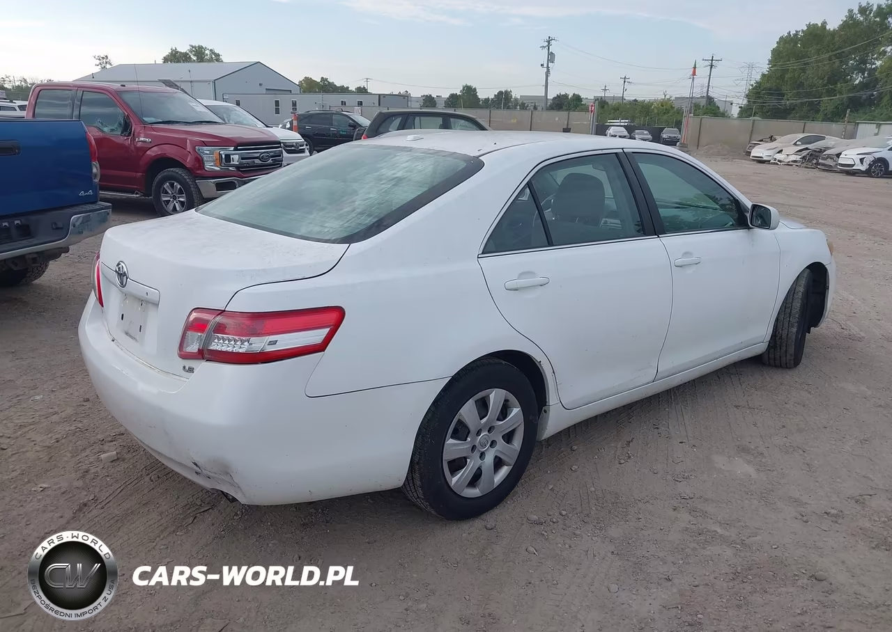 2011 Toyota Camry Le VIN:4T4BF3EK5BR145888 - 4