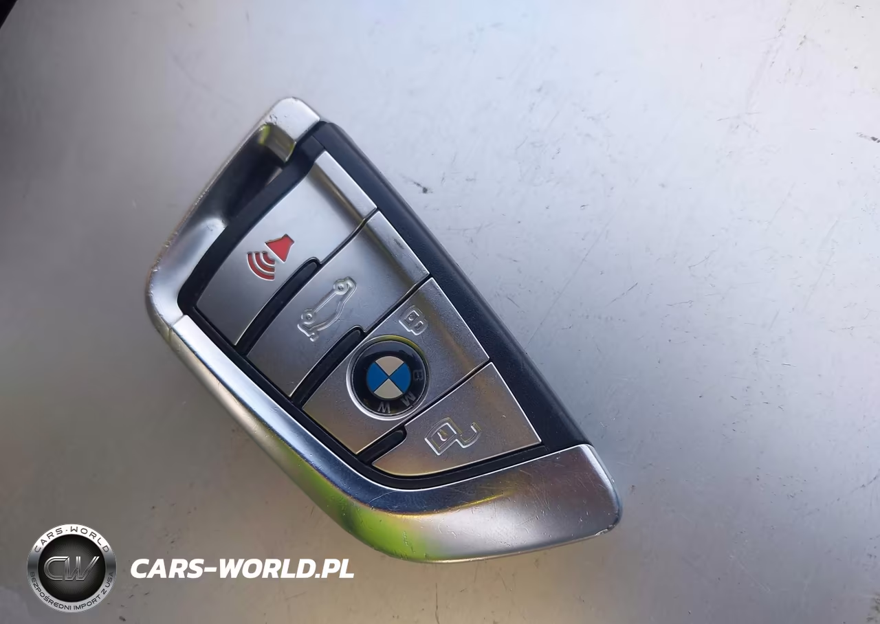 2022 BMW X5 M VIN:5YMJU0C02N9L24906 - 11