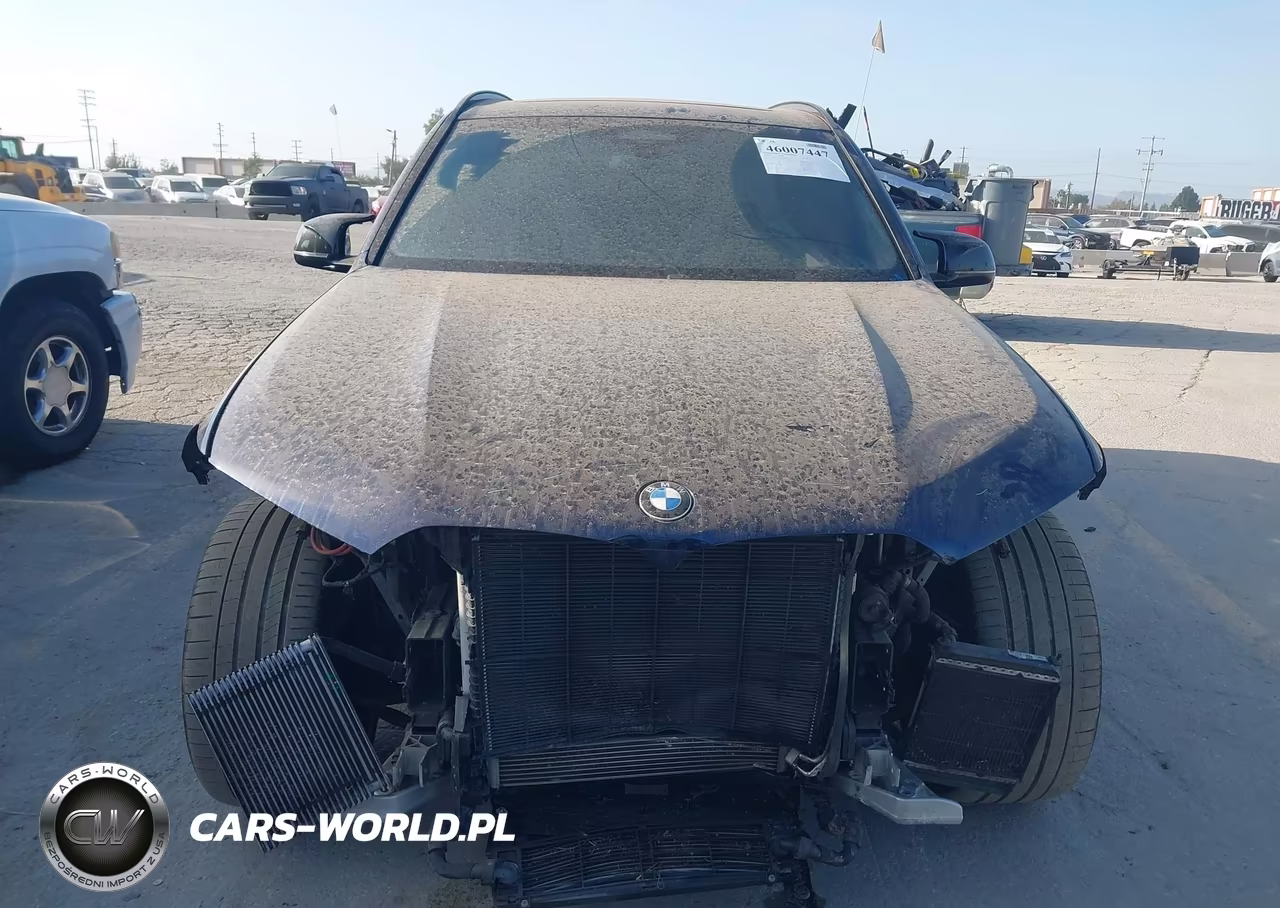 2022 BMW X5 M VIN:5YMJU0C02N9L24906 - 13